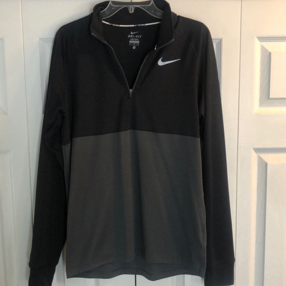 Nike Black and Gray Lightweight Dri-FIT Quarter-Zip Shirt Jacket